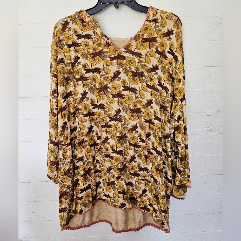 Kate Quinn Floral Patterned Hooded Top